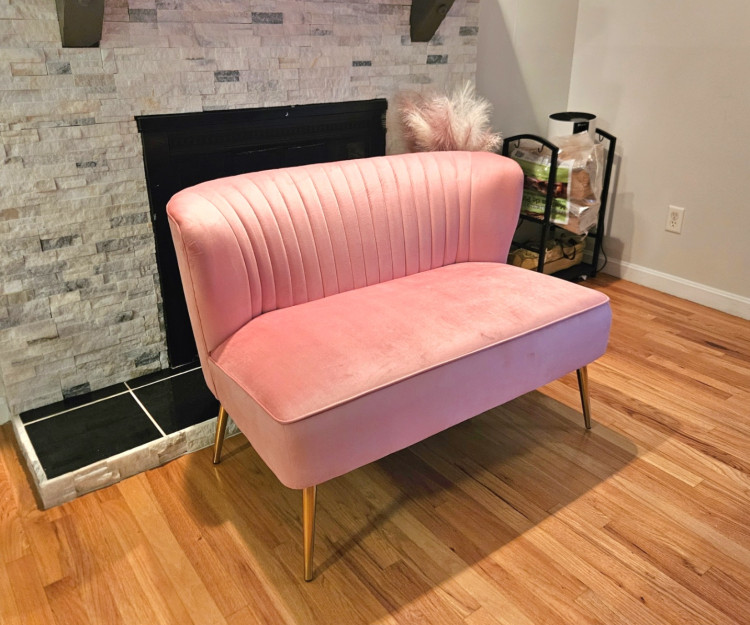 Euclid Pink Loveseat