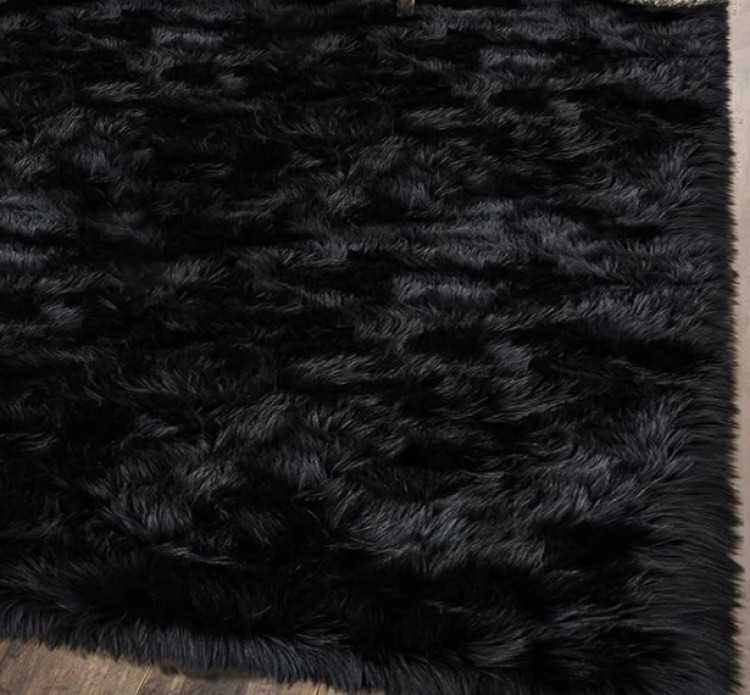 Black 4'x6' Faux Area Rug
