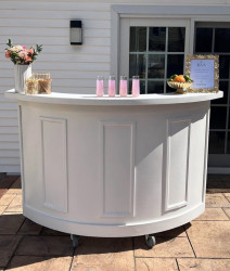 White 72 Cocktail Bar